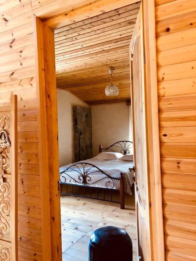 Laghami Guest House Местия Экстерьер фото
