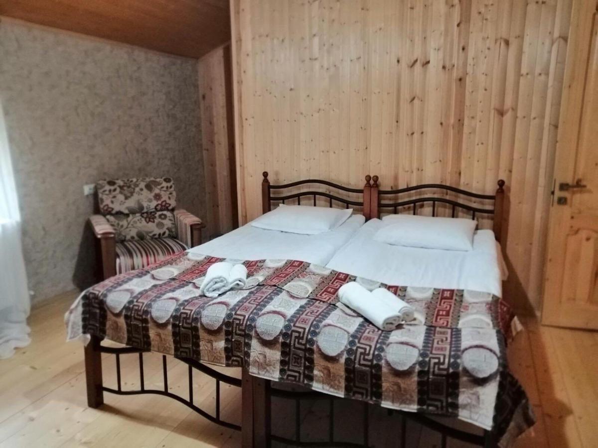 Laghami Guest House Местия Экстерьер фото
