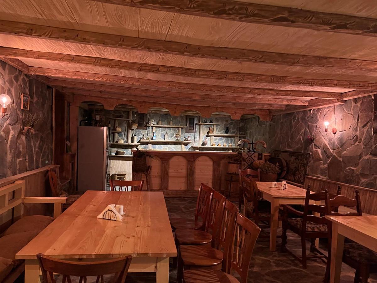 Laghami Guest House Местия Экстерьер фото